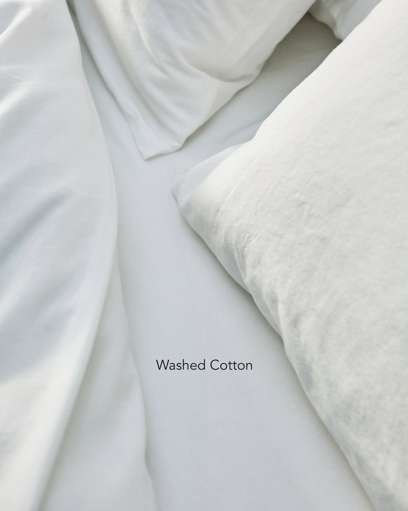 white washed cotton bedding texture